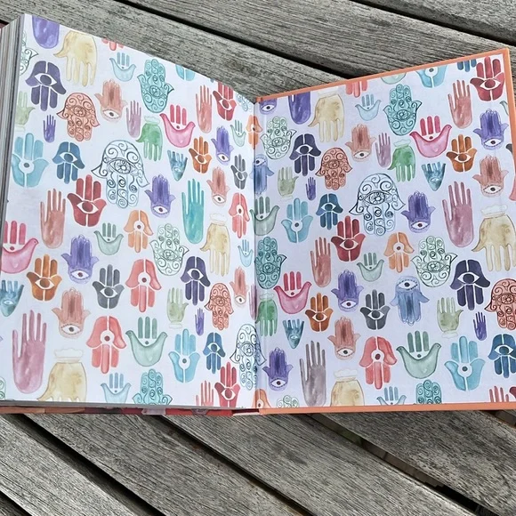 🧵🧶 Justina Blakeney’s The New Bohemians Handbook: Come Home to Good Vibes - Picture 11 of 11